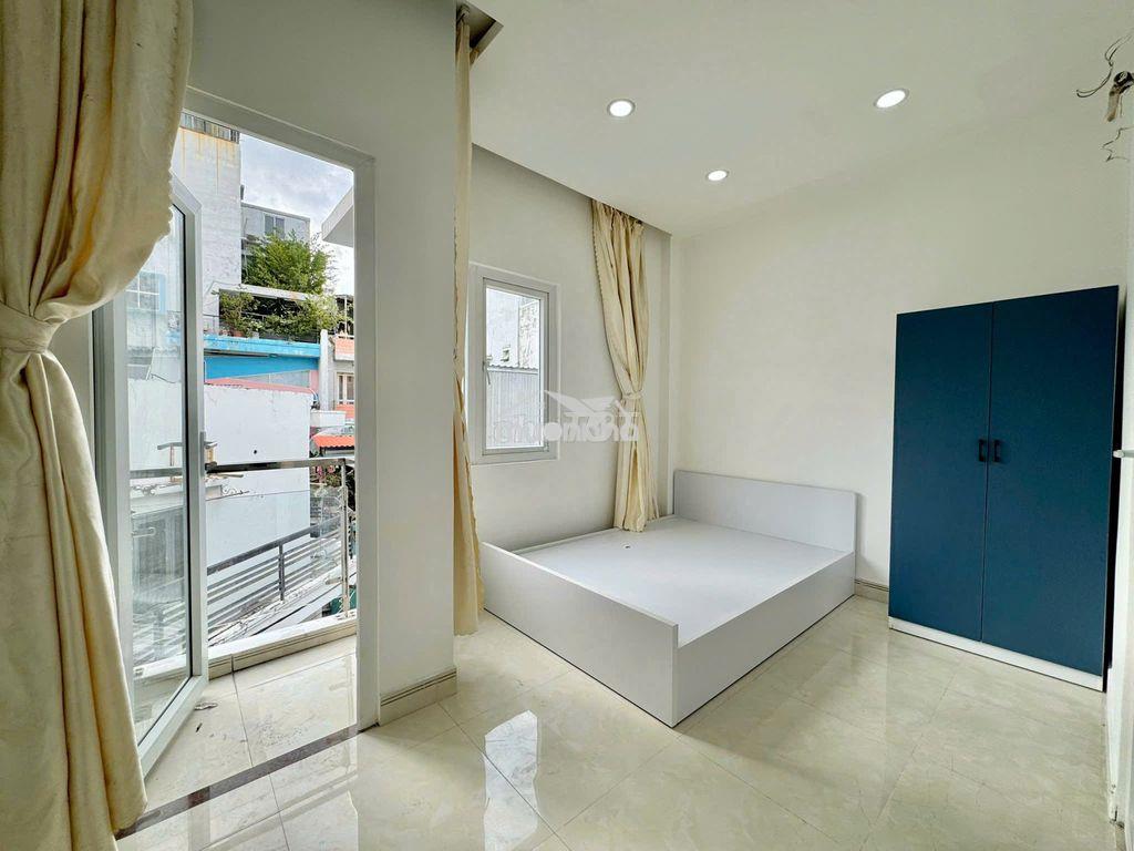 Studio ban công- ngay công viên lê thị riêng - free xe- cực thoáng - 3