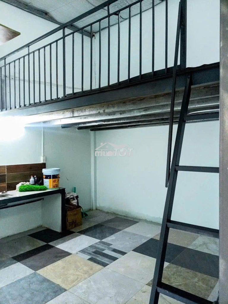 Nhà mới cho thuê có gác lửng dt : 5m x 5,5m p-tân thới hiệp cũ