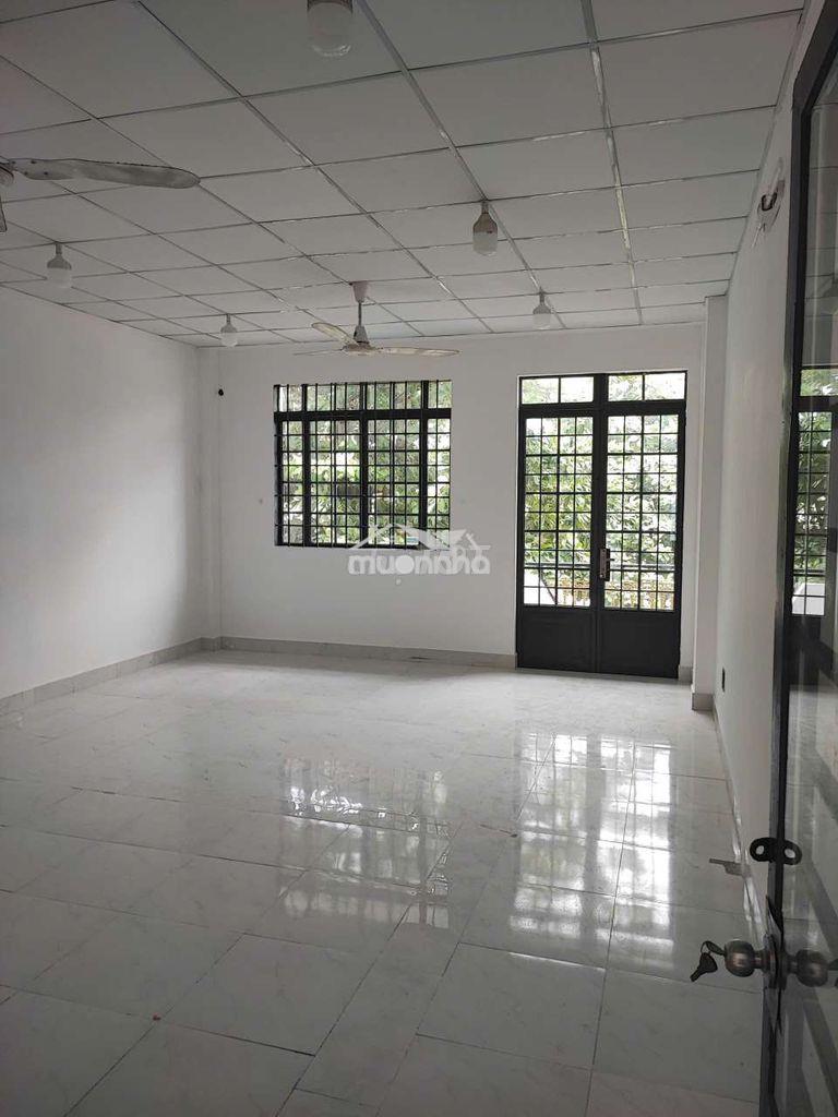 Chính chủ - nhà khu họ lê - 5x18 - 3 tầng - 4pn-4wc_ giá rẻ - 4