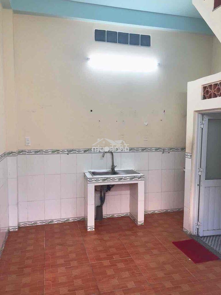 C/thuê nhà mini nguên căn hẻm ôtôcó chổ đậu xe ôtô trước nhà  có nước - 4