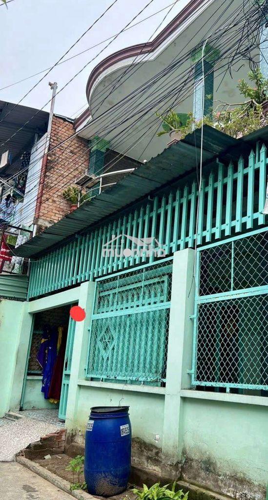 Nhà ngay cầu vượt linh xuân, ngang 8 dài 13 3pn 2wc. ở gia đình, nhóm - 3