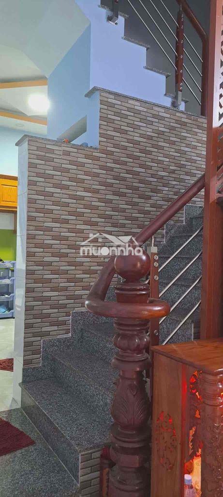 Gấp bán giảm 2 tỉ -chdv mặt tiền khu ăn uống lê thị hồng chợ căn cứ 26 - 4