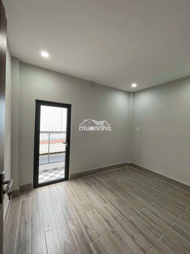 Bán nhà đường  âu cơ hxh (3x 10m  x 2 tầng )giá : nhỉnh 3 tỉ tl - 2