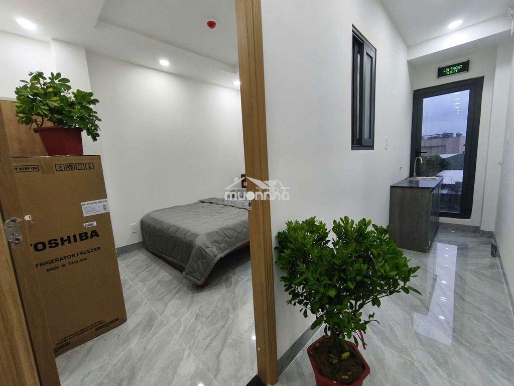 Chính chủ ct ​chdv sát chợ thạnh xuân- cửa sổ lớn -thang máy xịn 3tr4 - 4