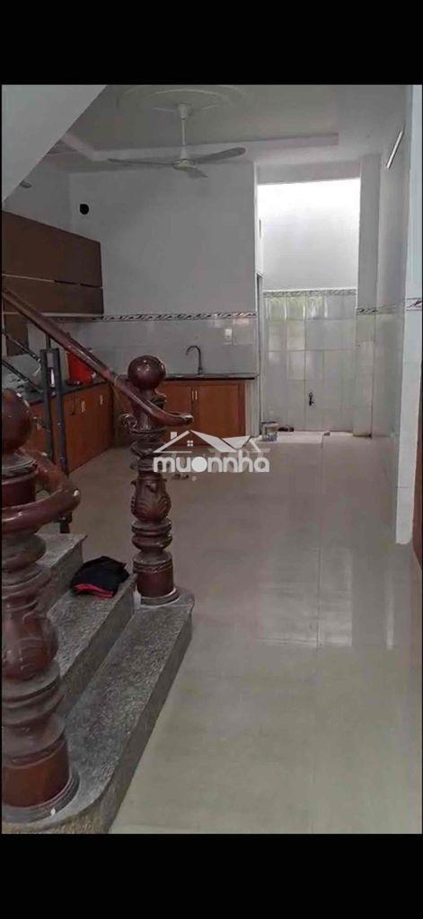 Cho thuê nhà nguyên căn mt kinh doanh gần thủ đức - 3