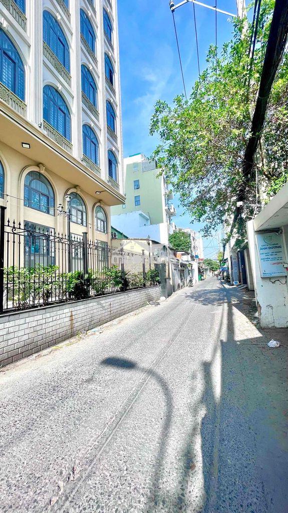 Nhà phố 2 tầng sát hxh ngay cư xá ngân hàng, 6m x 13m, 4pn, giá 5.6 t