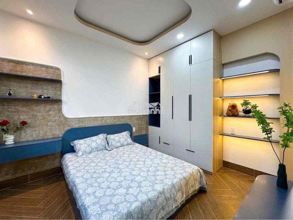 Bùi quang là , gò vấp , xe hơi đậu cửa hẻm thông , ngang 9m4 - 4
