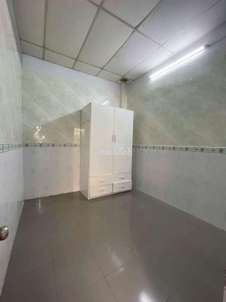 Nhà cấp 4 dy 100m gần ngã ba cây lơn - 3