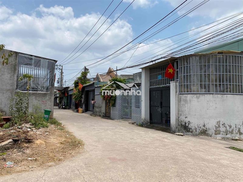 Chuyển chỗ ở cần bán