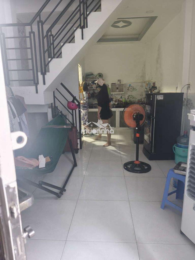 Cho thuê nhà nguyên căn có 2 máy lạnh đường mai văn vĩnh 