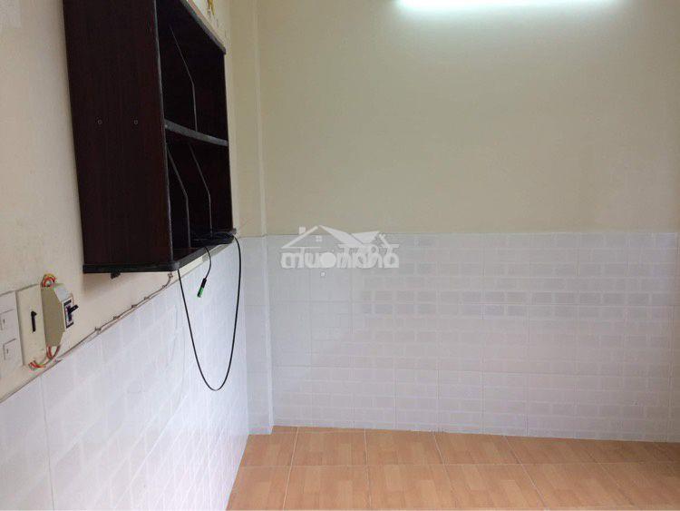 Phòng trọ khu trung tâm quận 11, an ninh, gần trường học, bệnh viện - 4