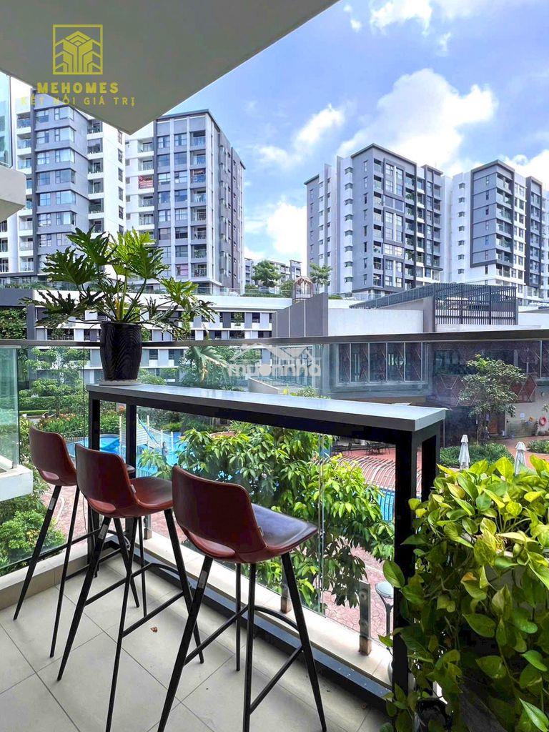 🍀 Cho thuê 3pn nội thất dính tường, tầng thấp view hồ bơi tuyệđ đẹp