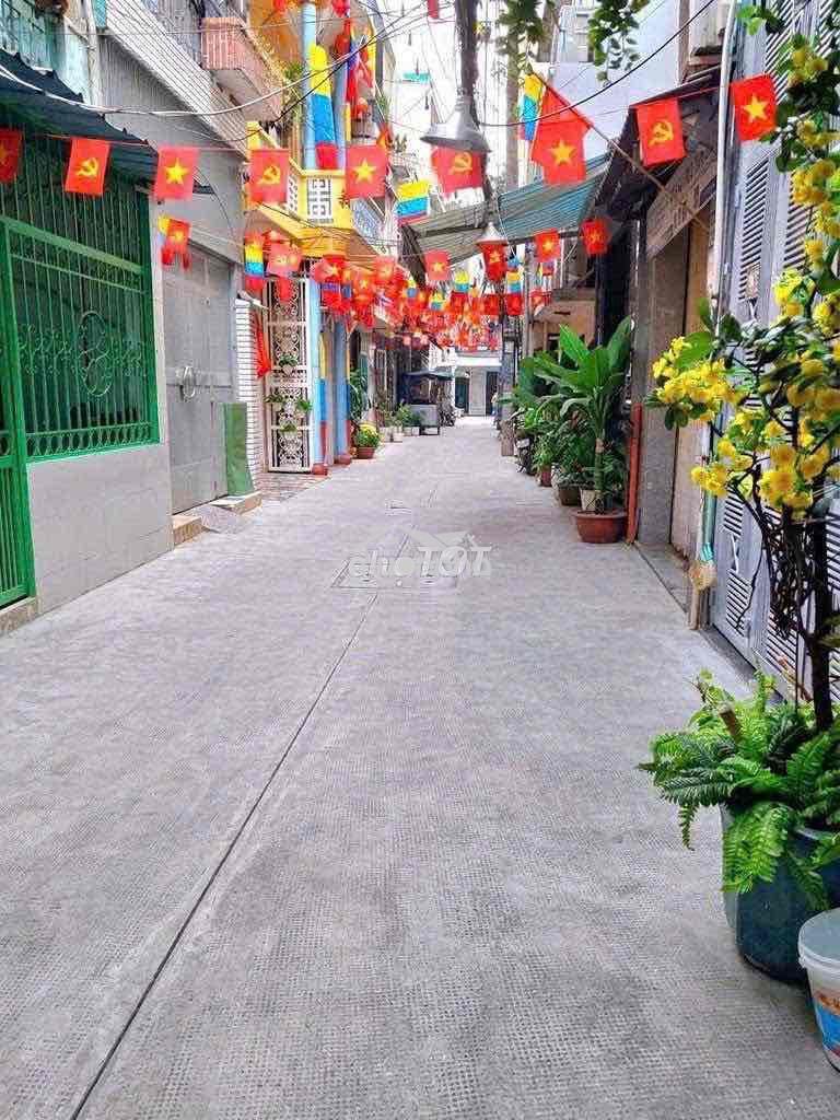 Nhà đẹp nguyễn đình chiểu 3 tầng hàng hiếm - sát mặt tiền - chỉ 6,5 tỷ - 2