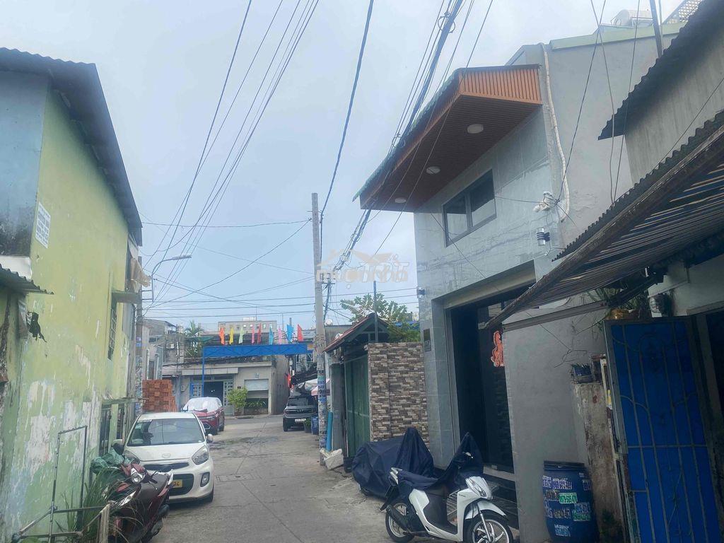 Bán nhà 2 tầng. 100m2. ngang 5m. hẻm oto. tại tân thới nhất. quận 12 - 2