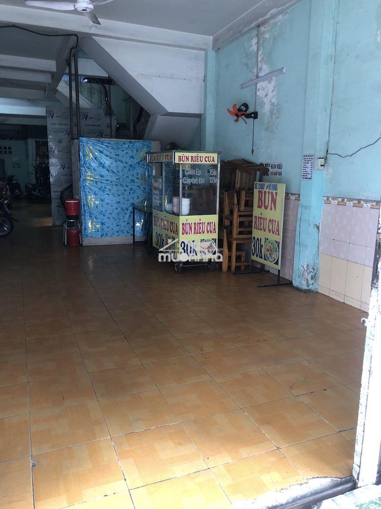 Cho thuê mặt bằng kd mặt tiền lạc long quân, dt 27m2 giá 7triệu/tháng