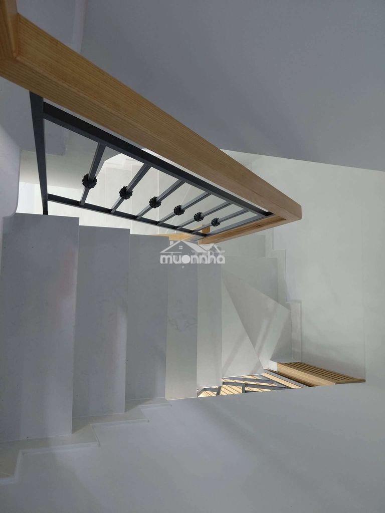 Hẻm 4m ngay nguyễn trãi - lê hồng phong - 4