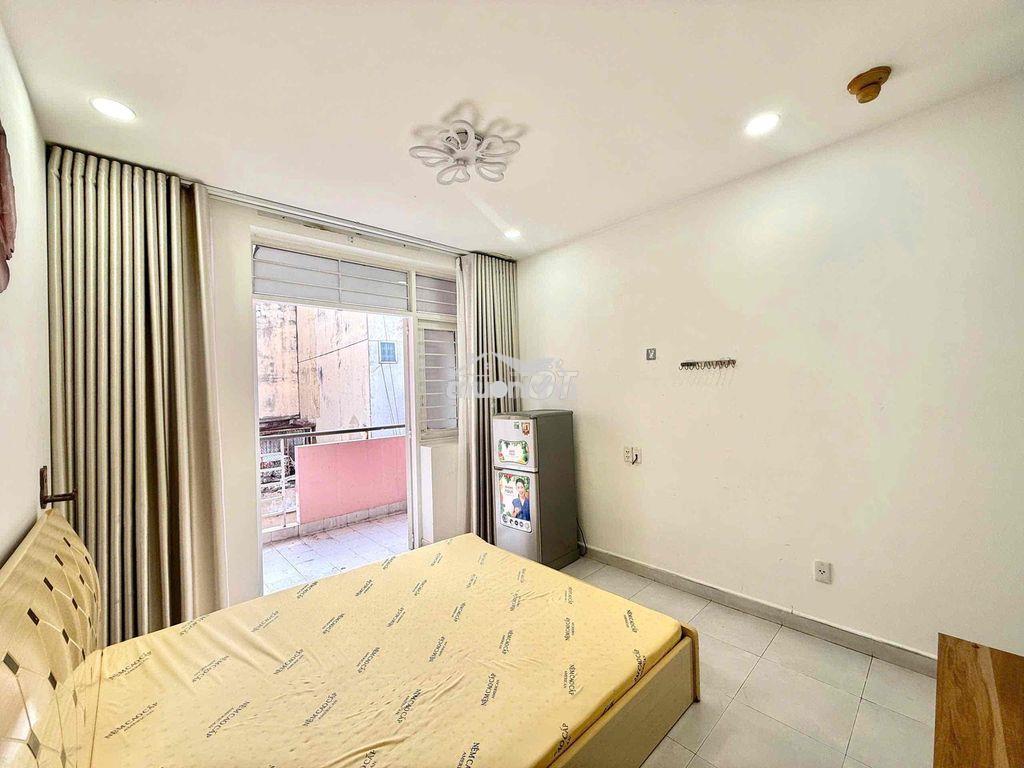 Cho thuê căn hộ ban công full nt chỉ tính điện nước gần chợ bến thành - 4
