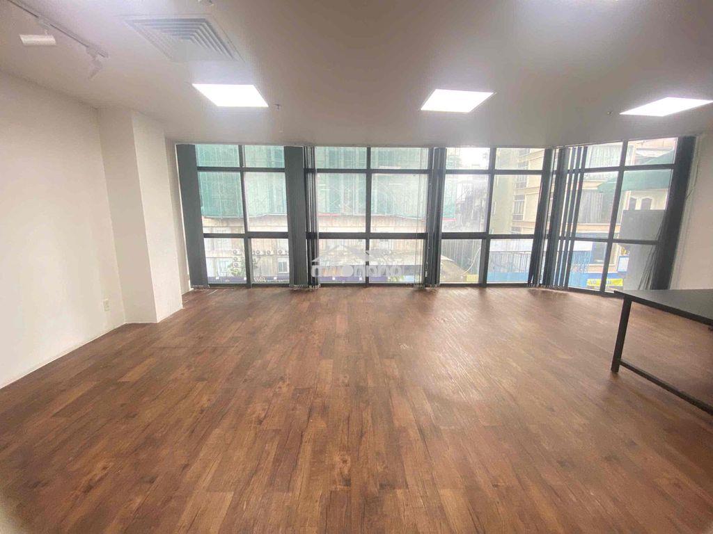 Cho thuê vp cô giang q1, 160m2, ngăn sẵn 3 phòng, free làm việc 24/7 - 2