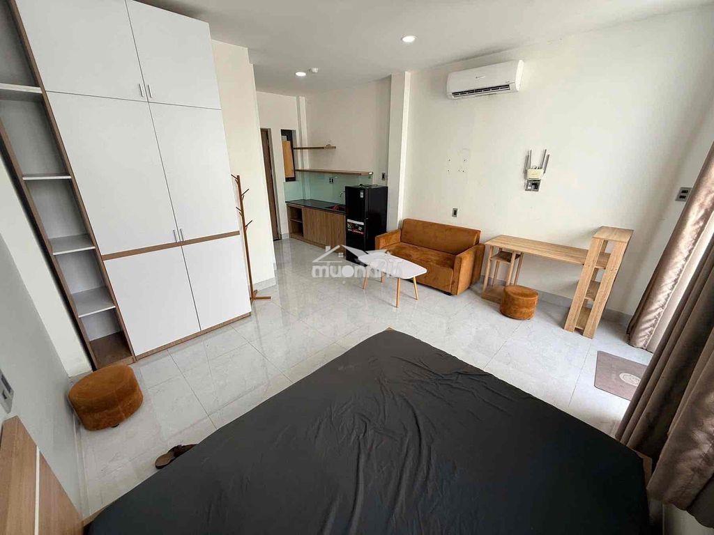 Căn hộ ban công có mgr ngay ngã tư lạc long quân - âu cơ - lê đại hành - 3