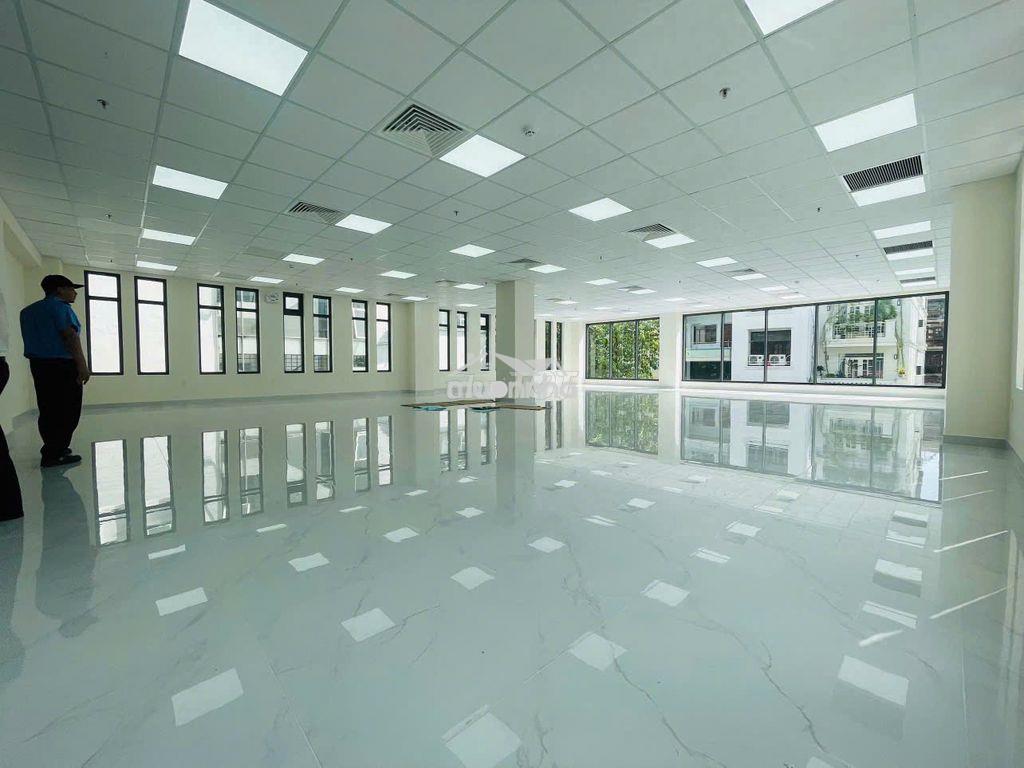 Cho thuê toà nhà dt tới 2500m2 sàn mặt tiền đường mai thị lựu, quận 1 - 4
