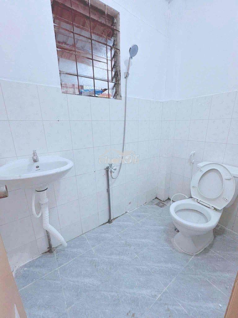 P𝗵𝗼̀𝗻𝗴 1tr8 nguyễn văn thương - bình thạnh - có máy  lạnh - 3