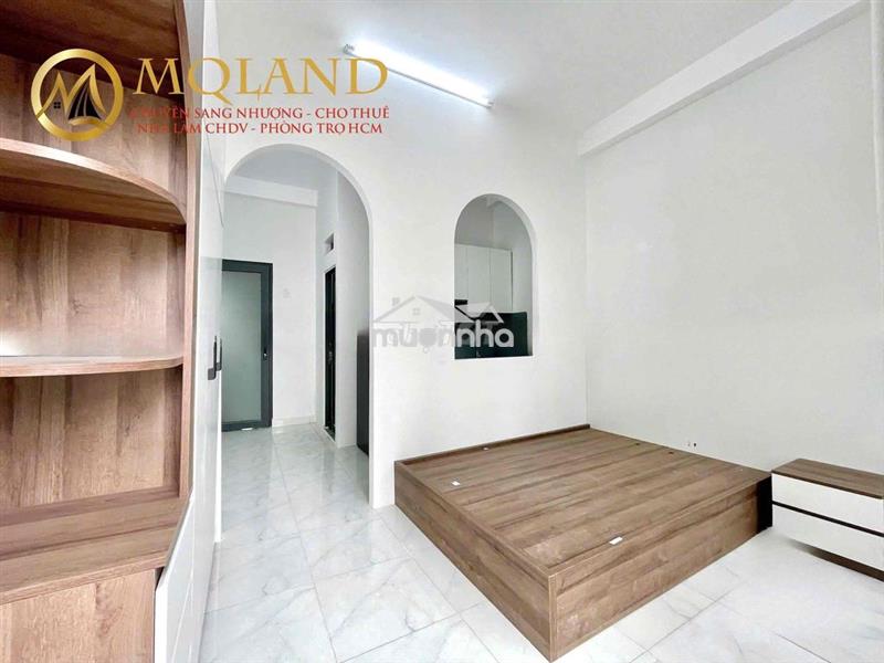 Sang chdv quận 4 - nhà mới tinh - ln tốt