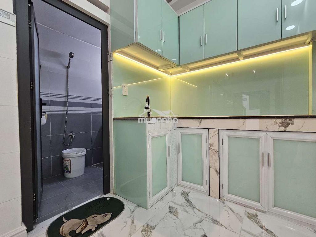 Giảm sâu chỉ còn 4₫ - 3 tầng - 3p.ngủ - ngay chợ thạch đà . - 4