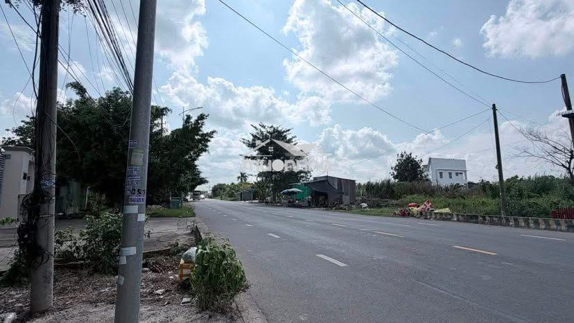 Cho thuê kho 416 m2 mặt tiền nguyễn văn linh có điện 3 pha - 2