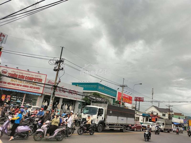 🆘 Gấp gấp siêu đẹp cực kỳ sầm uất. giảm sốc 3ty. chỉ còn 14,9ty ạ