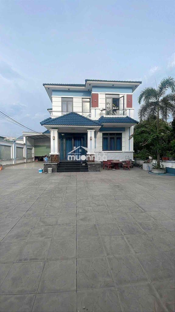 Cần tiền bán bth mái thái tân an tdm