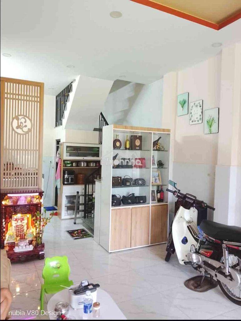 Nhà đẹp vê sông đường tùng thiện vương quận 8 - dt 40m2 - giá 5.5.tỷ  - 4