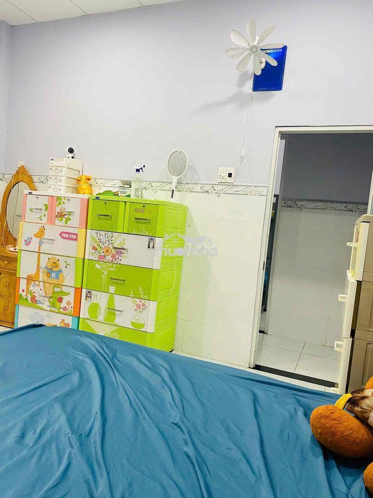 Chính chủ cho thuê nhà nguyên căn ngay làng đại học. - 3