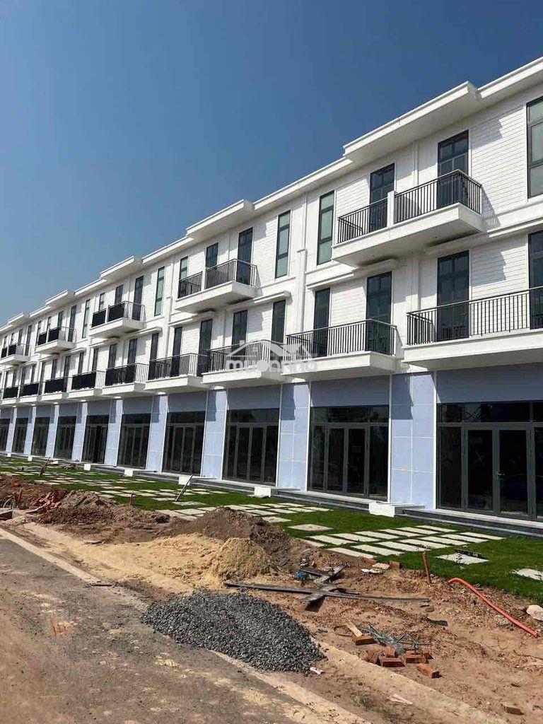 Nhà phố thương mại kinh doanh lõi trung tâm bình dương - 3