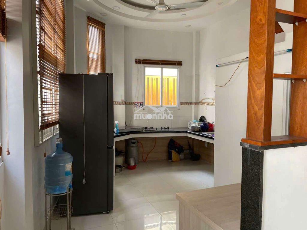 Nhà nguyên căn p.15 thống nhất gò vấp cho thuê  - 4