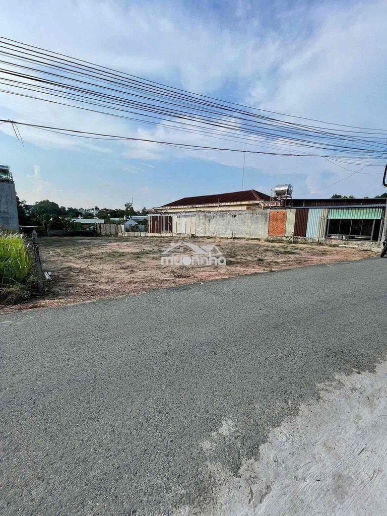 Mặt tiền kinh doanh dễ sinh lời ~500m2