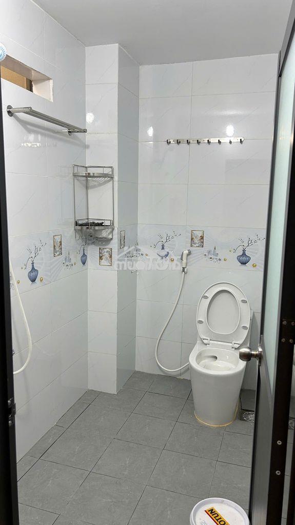 Nhà cho thuê  phạm văn bạch tb dtsd 120m, 1 lầu 2pn máy lạnh,13.5triệu - 2