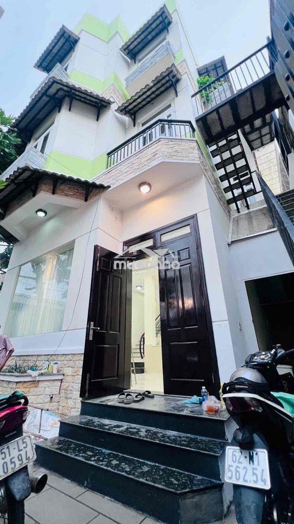 Trung tâm quận 7 nhà 8.5x11n 3 tầng cạnh him lim tiện ích lotte
