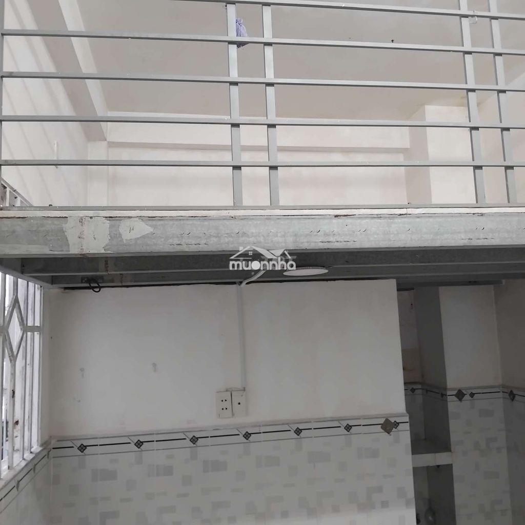Cho thuê phòng đẹp có gác- có ban công thoáng mát - 2