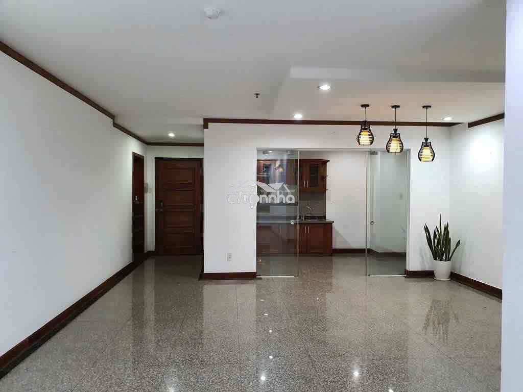 Giá rẻ cho thuê căn hộ giai việt 115m2 2phòng 2wc chỉ 11triệu - 3