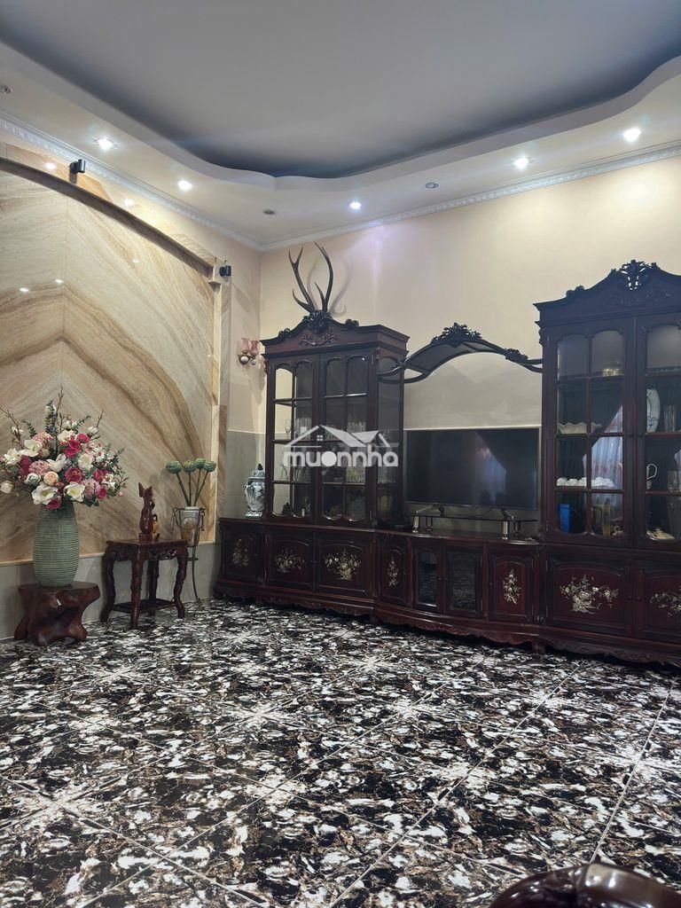 Bán biệt thự hẻm 8m hoàng dư khương p12 q10 dt: 180m2 giá chỉ 45 tỷ  - 2