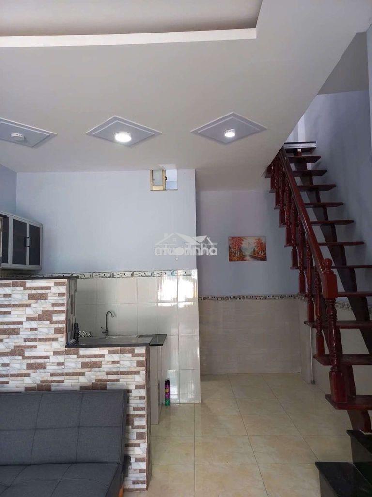 Nhà hẻm xe hơi – đường đang nâng cấp trải nhựa – giá chỉ 3.8 tỷ - 3