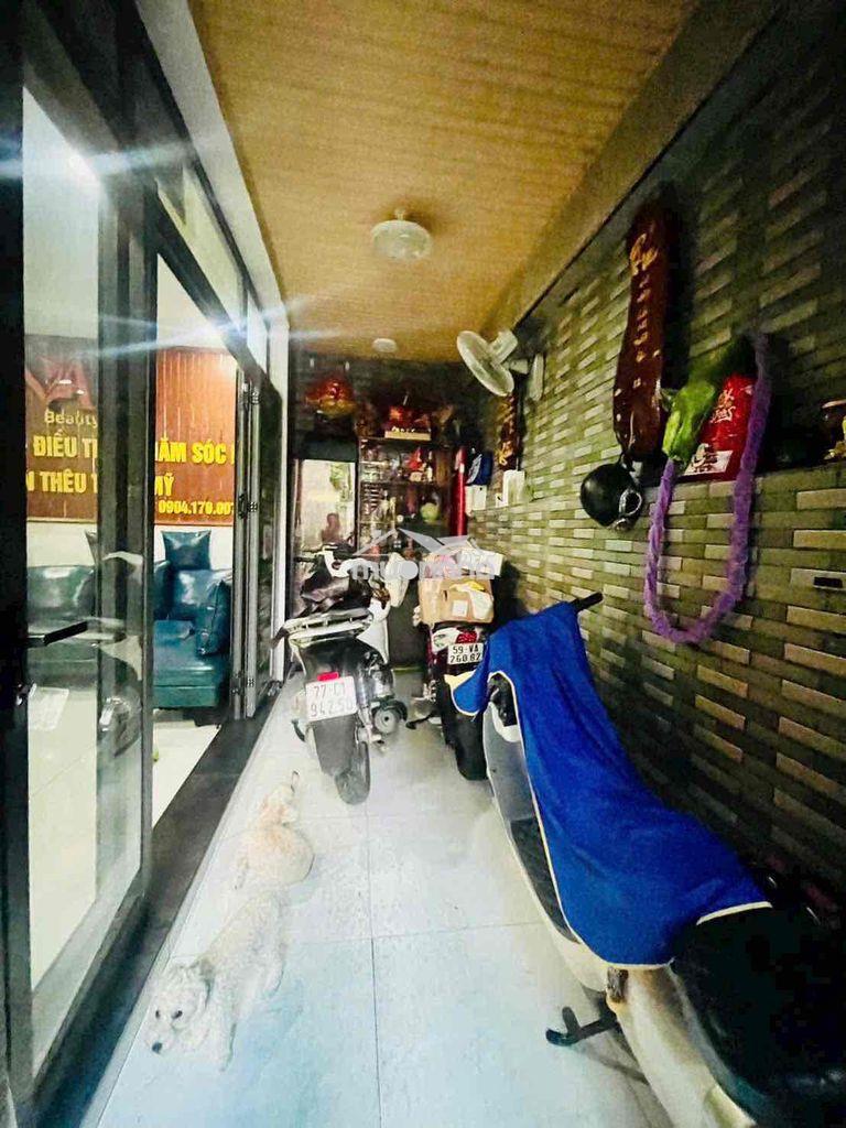 Chính chủ cần bán nhanh nhà quang trung  hơn 100tr/m2 - 2