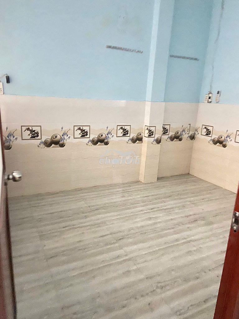 Nhà gò vấp cho thuê 40m2-  thêm sân  rộng 16m2- giá chỉ 5.5tr/tháng - 3