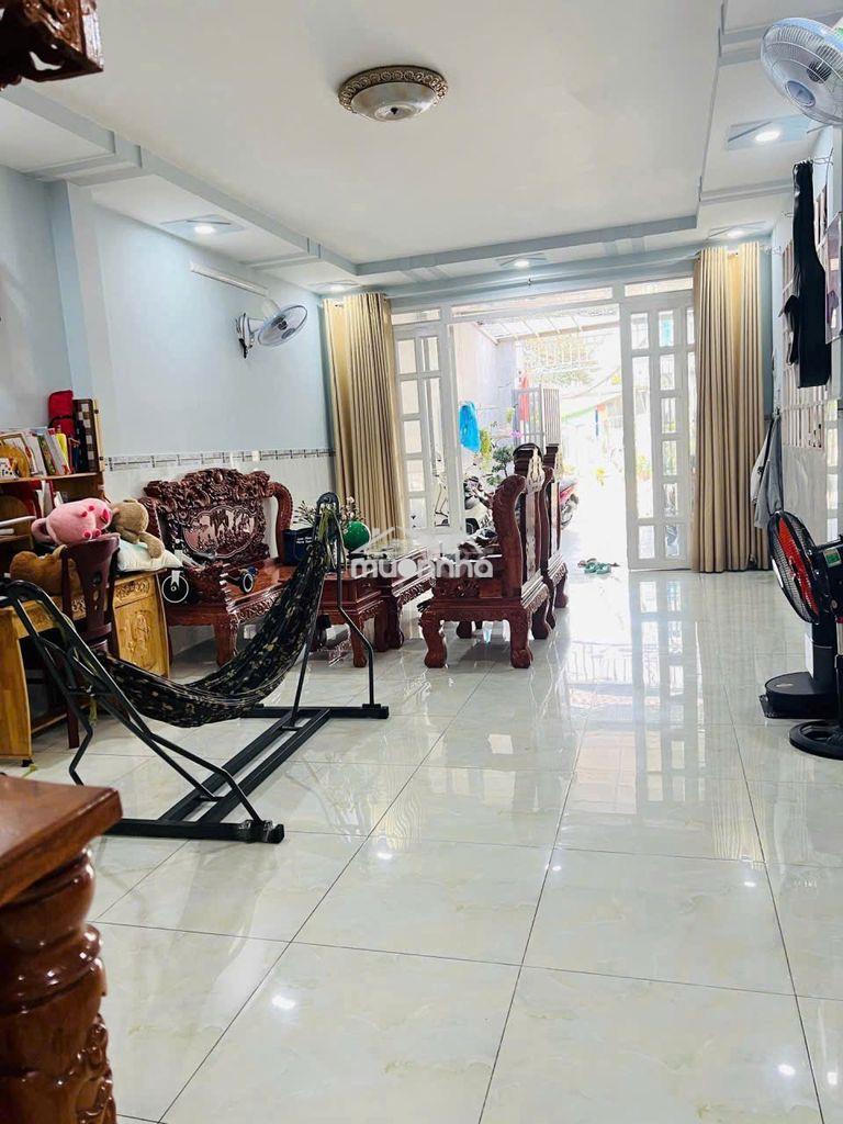 Nhà đẹp 2 tầng,  hxh lê văn lương, 135m2, 3pn, giá 6.3 tỷ - 2