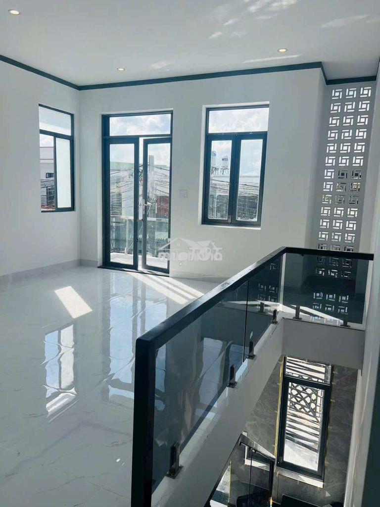 Anh chị đang tìm nhà phường tân triều ghé tham khảo nhà lầu gi: 1,75tỷ - 4
