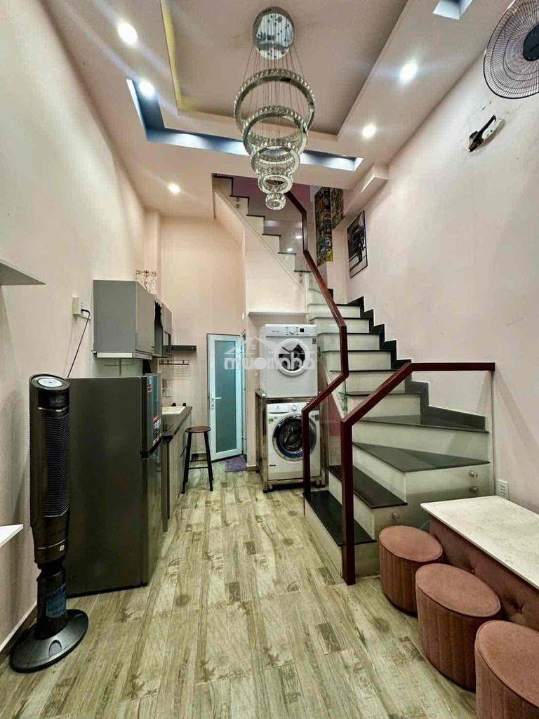 Nhà hẻm 52 trần nguyên đán,tân định,quận 1.cách mặt tiền 50m,hẻm thông