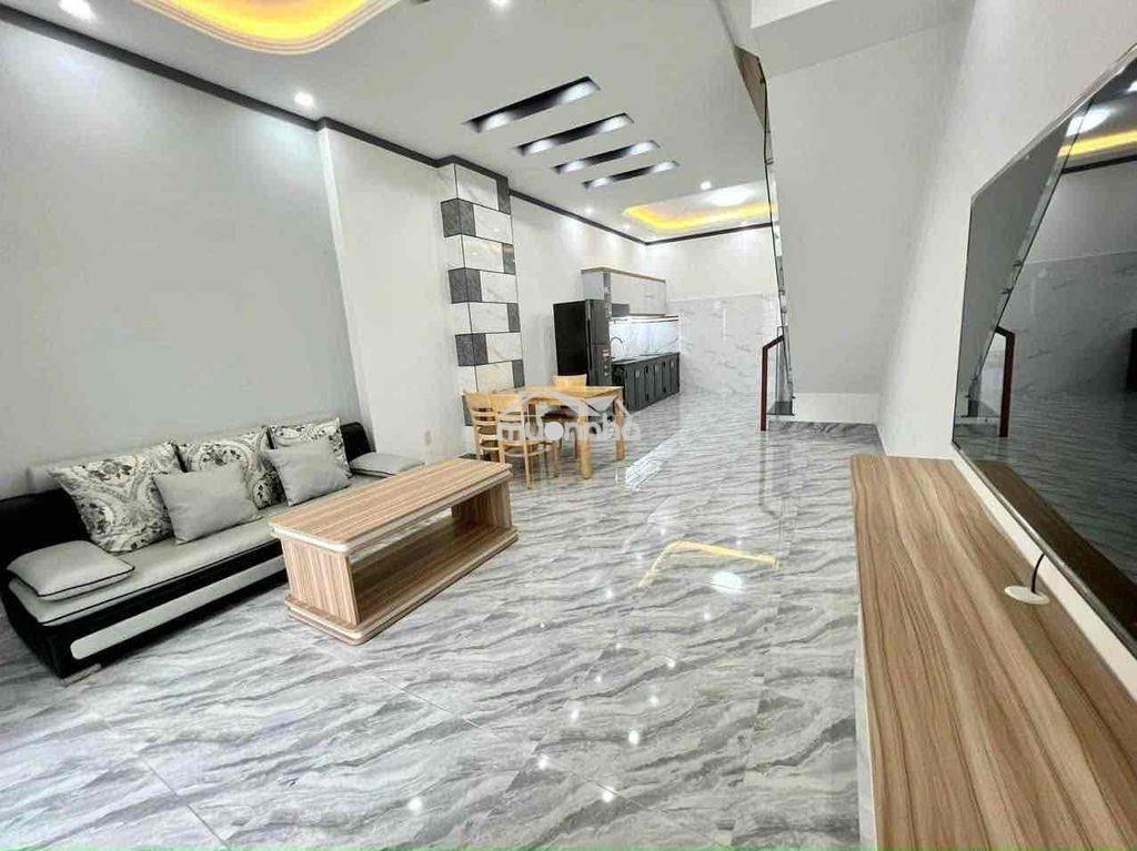 Nhà cho thuê mới ngay chợ phú hoà 2 phòng ngủ full nội thất sân ô tô - 2