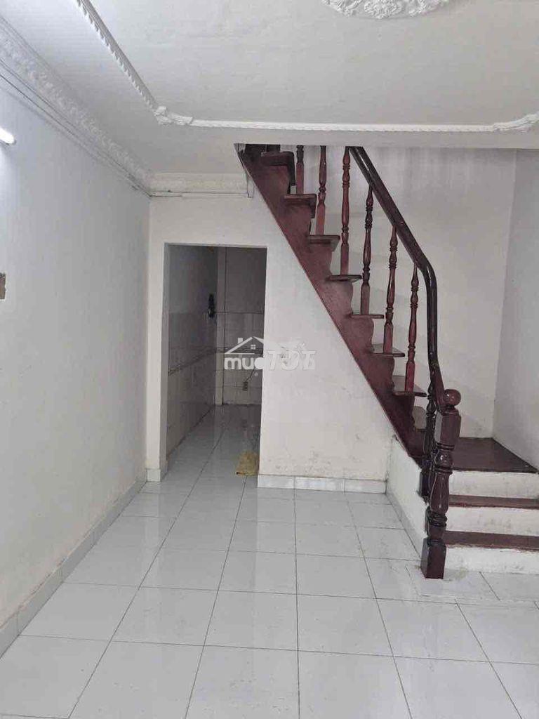 Cho thuê nhà 6,5tr 2pn hẻm 417 quang trung p10 - 3