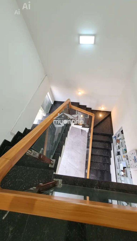 Hiếm - chợ bà chiểu - hxh + 50m2 + ngang 5,6 - sổ vuông vức - 4