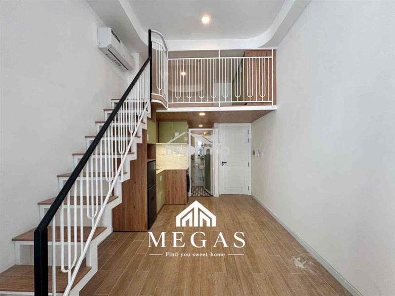 Duplex - full nội thất - mới xây - ban công to ngay công viên làng hoa